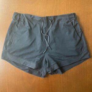 Lululemon Sunsetting Short 3" - Black